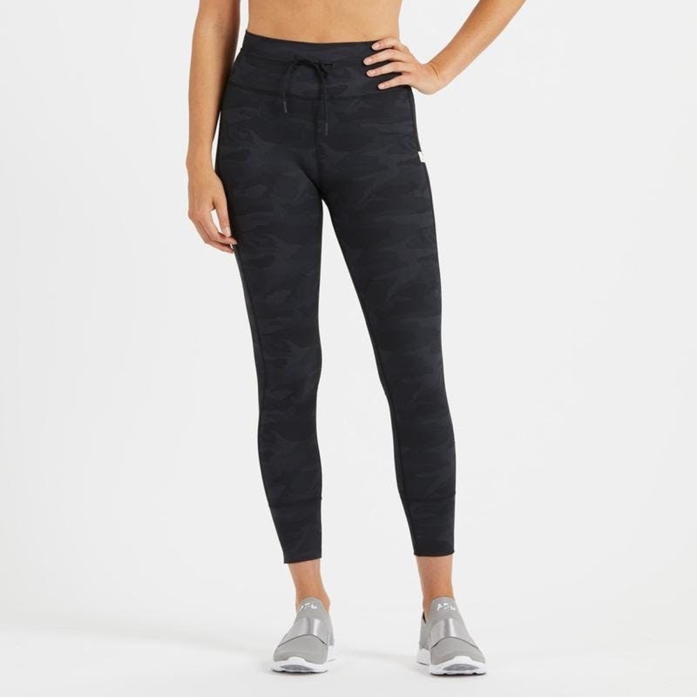 Vuori Daily Legging in Camo - XXS